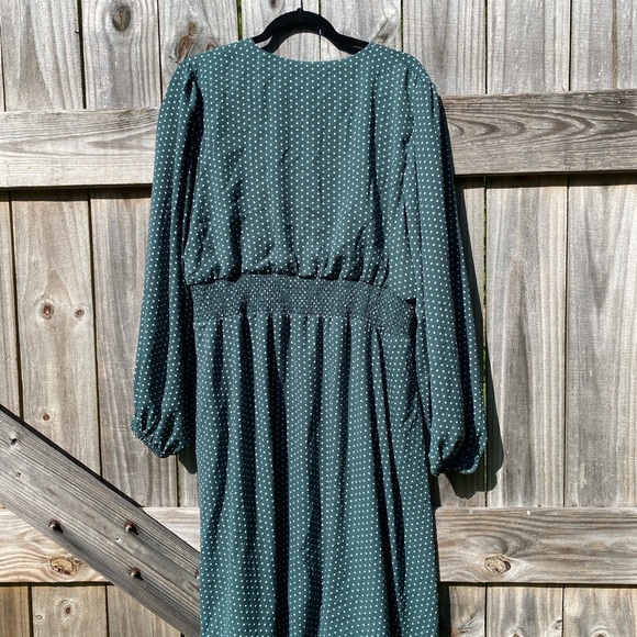 Draper James RSVP Green Polka Dot Dress - Picture 8 of 8